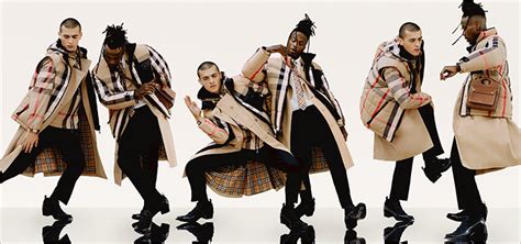 burberry singing in the rain campaign